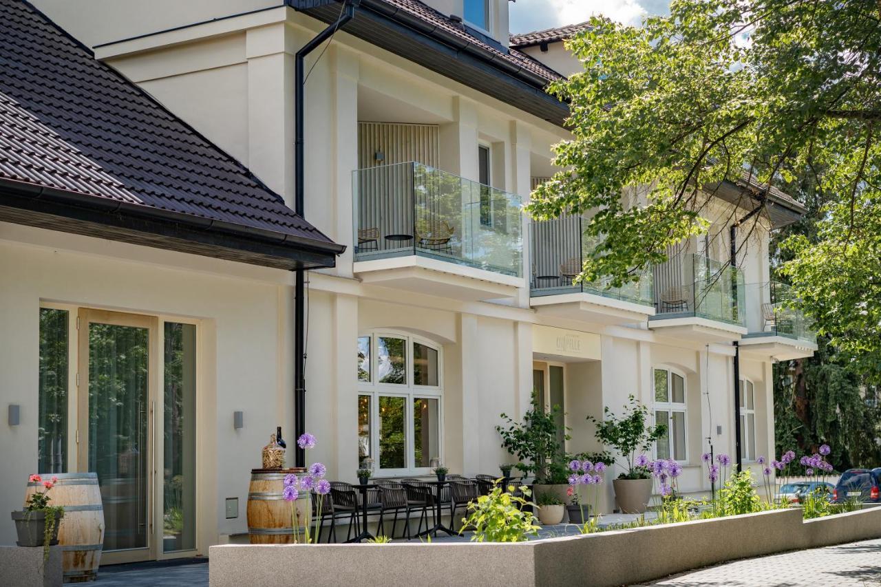Hotel U Kaplicky Písek Екстериор снимка