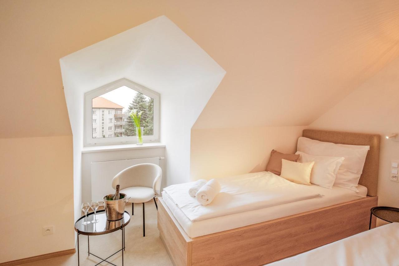 Hotel U Kaplicky Písek Екстериор снимка